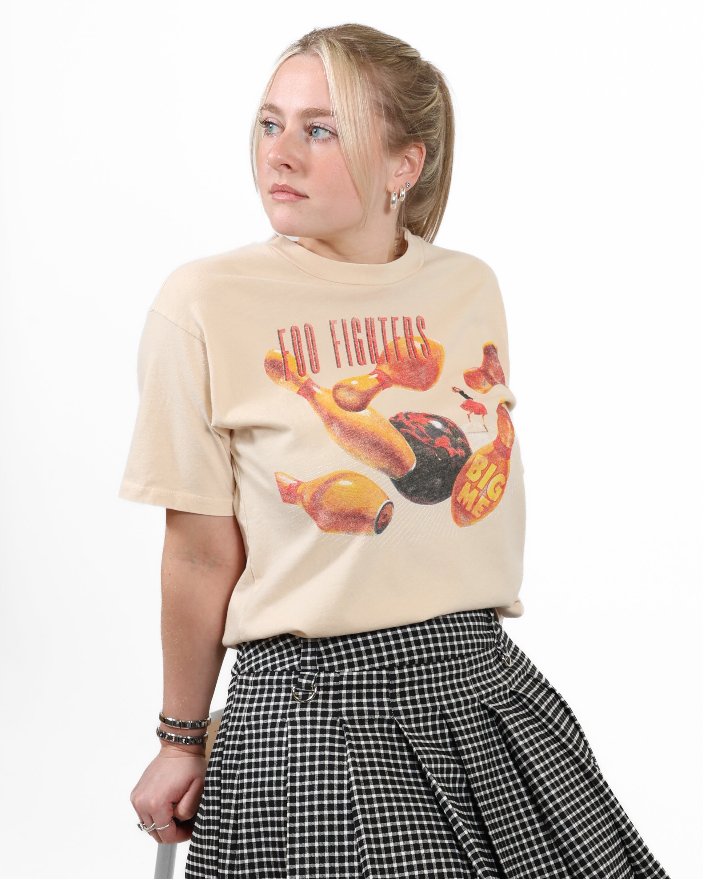 ROCK HALL x DAYDREAMER - EXCLUSIVE FOO FIGHTERS T-SHIRT