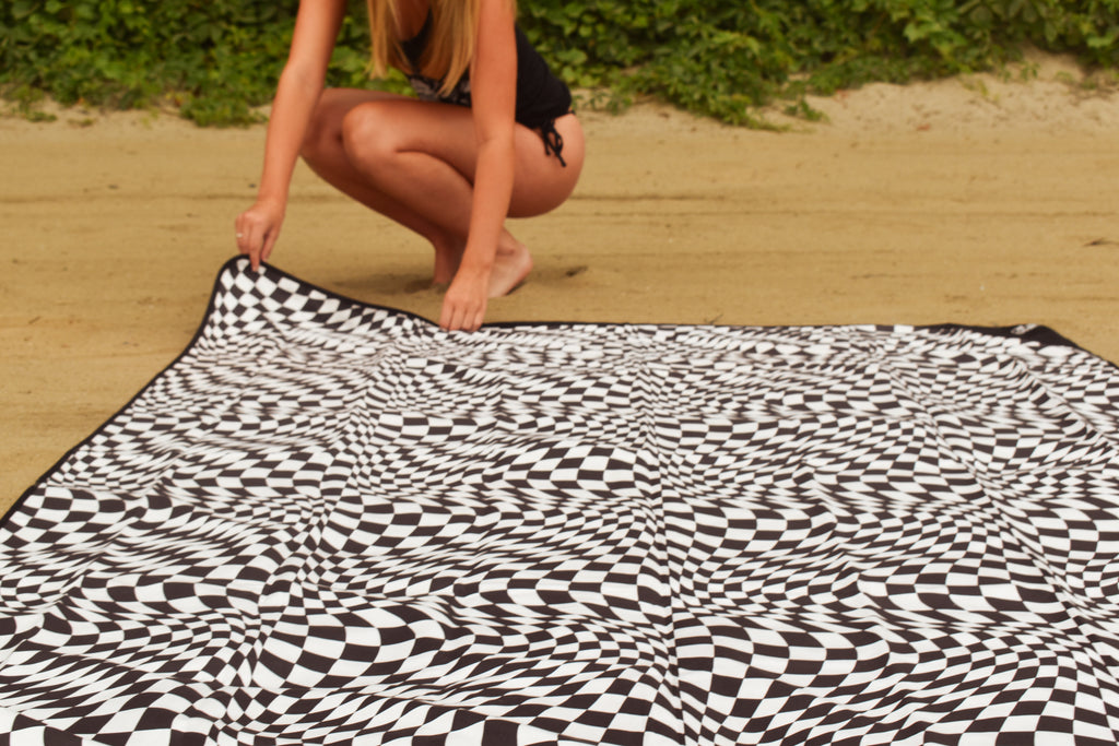 ROCK HALL x SLOWTIDE QUICKDRY PARK BLANKET
