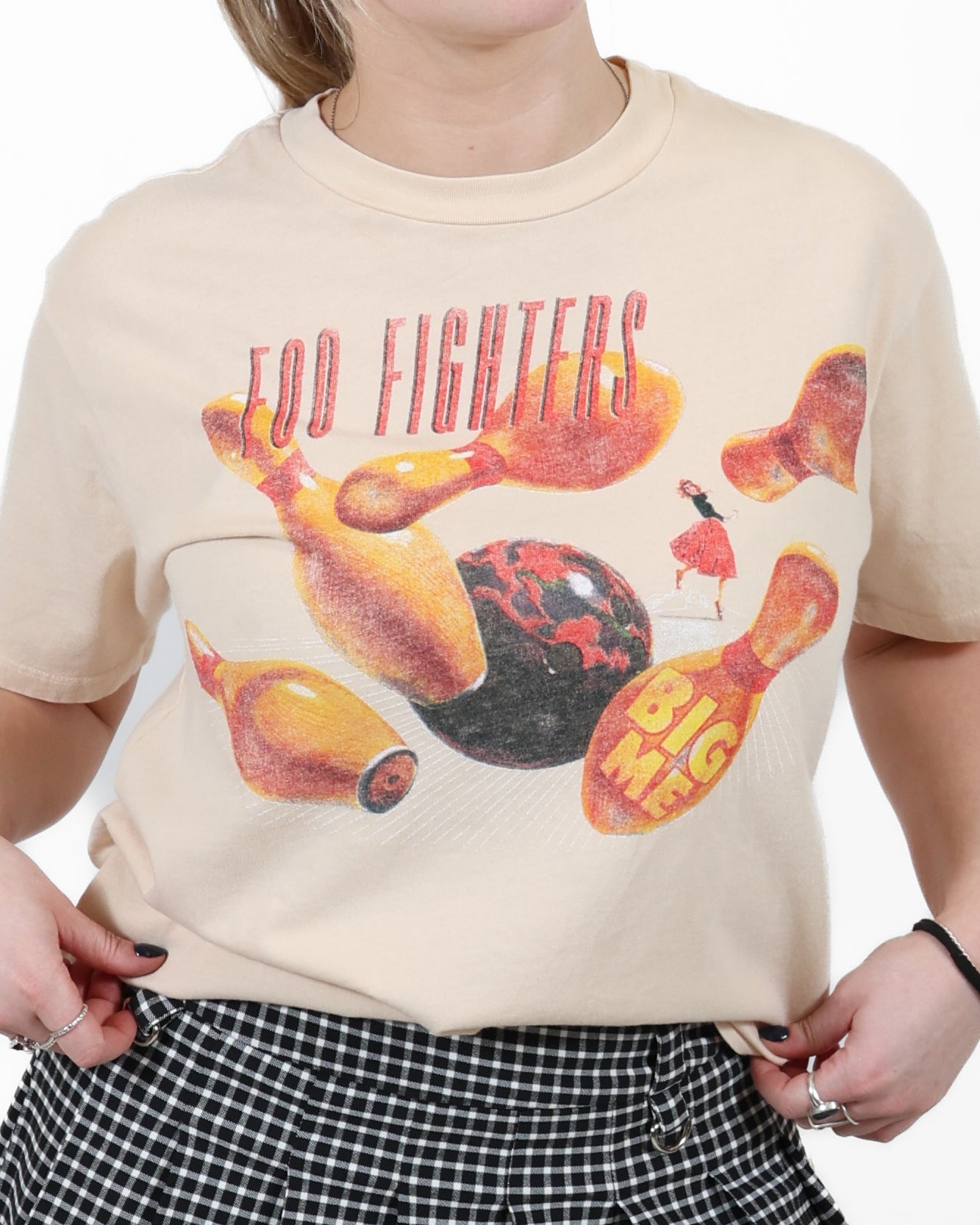 ROCK HALL x DAYDREAMER - EXCLUSIVE FOO FIGHTERS T-SHIRT