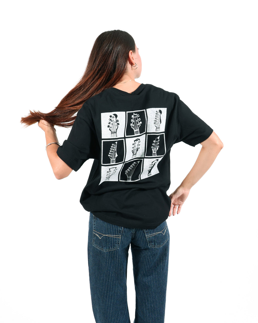 ROCK HALL GUITAR LOOKBOOK T-SHIRT