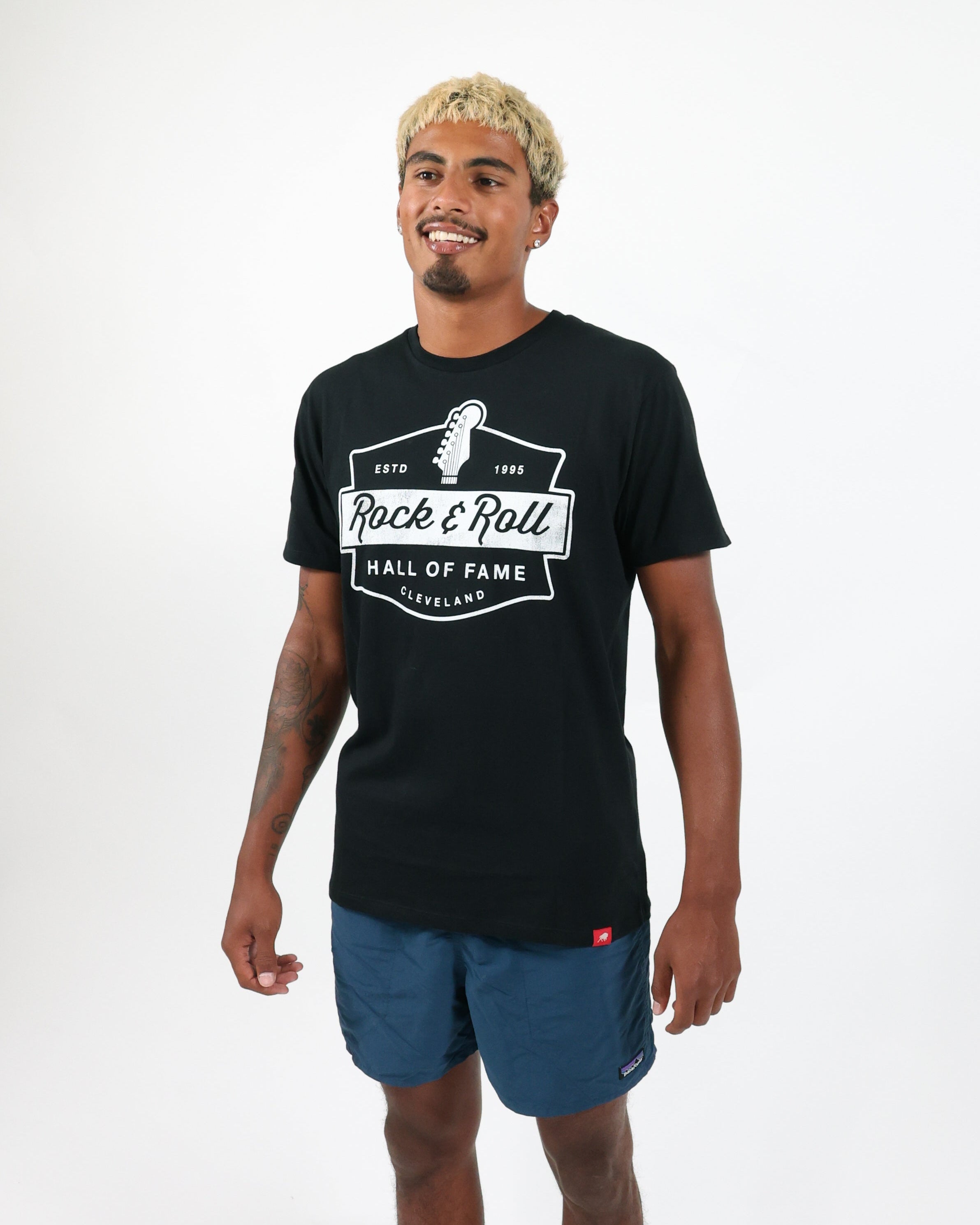 ロックンロール　ホールオブフェーム　Ｔシャツ　Ｌサイズ　未着用 ロックンロール ホールオブフェーム Tシャツ Lサイズ 未着用 ROCK