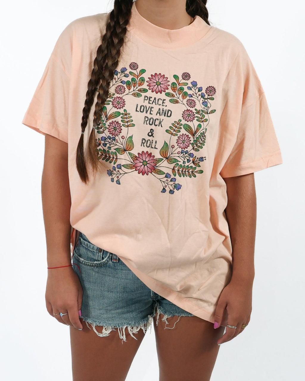 ROCK HALL PEACE LOVE ROCK & ROLL FITTED T-SHIRT