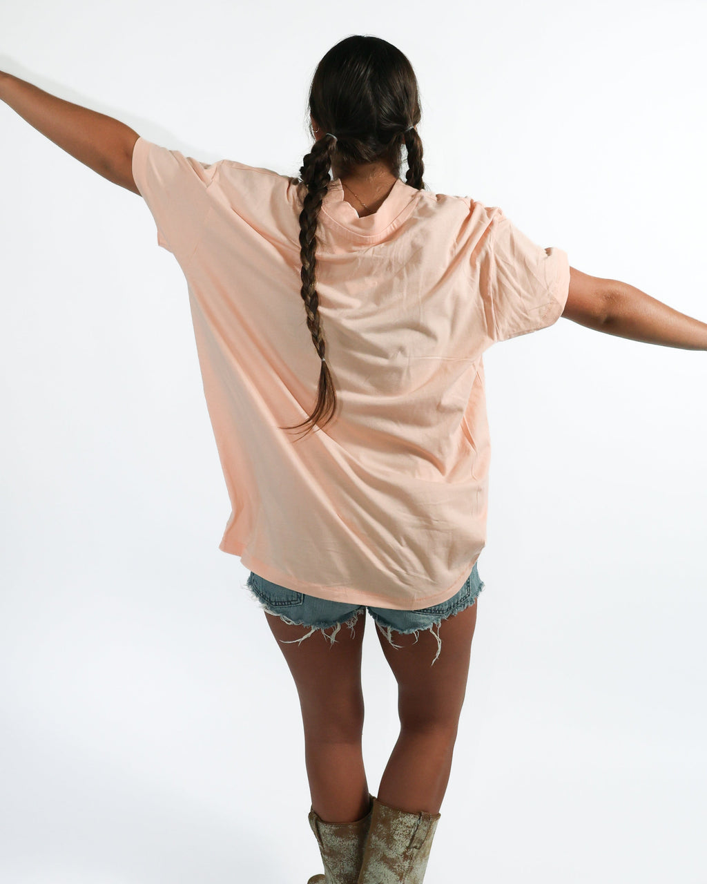 ROCK HALL PEACE LOVE ROCK & ROLL FITTED T-SHIRT