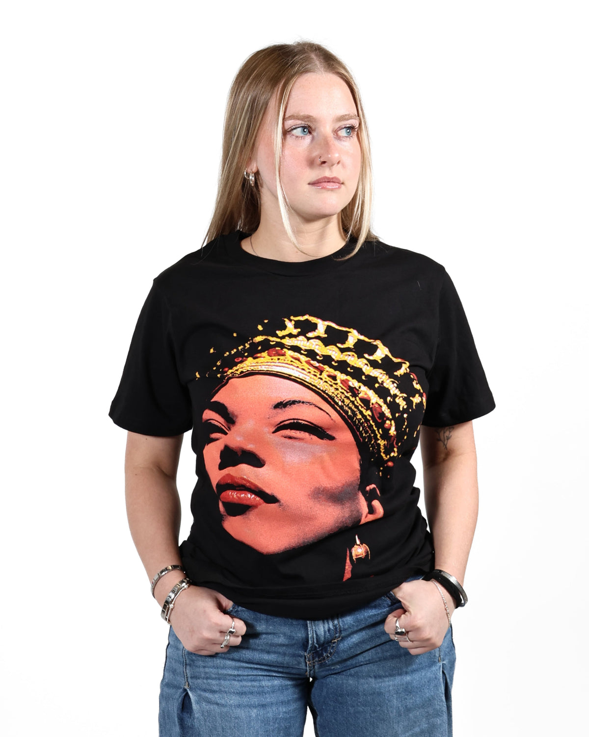 QUEEN LATIFAH - NATURE OF A SISTA INDUCTION T-SHIRT