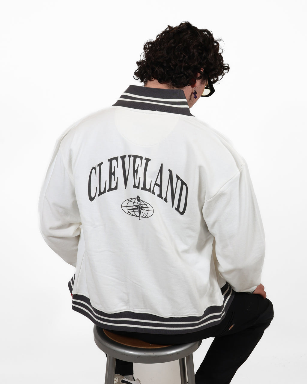 ROCK HALL SUEDE PATCH FITTED FRENCH TERRY JACKET