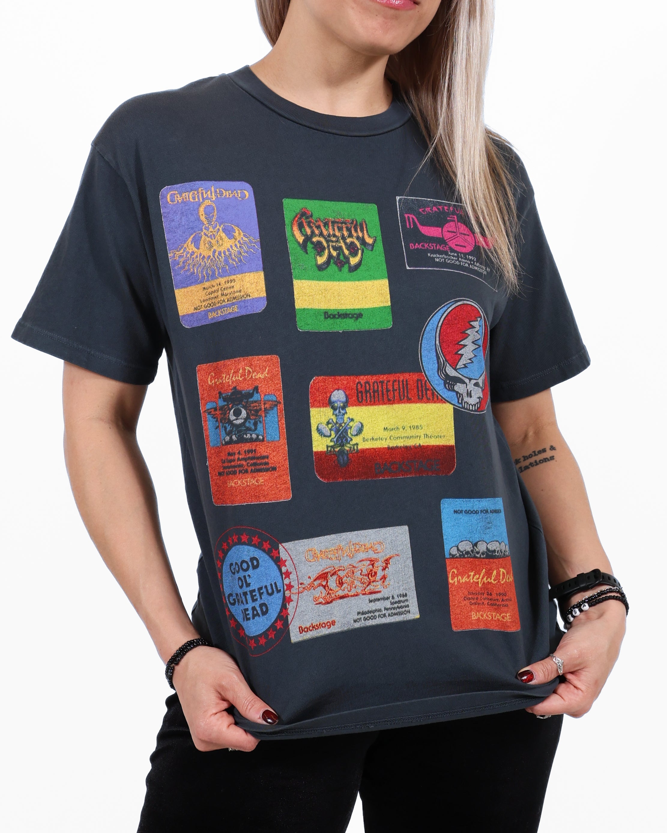 ROCK HALL x DAYDREAMER - EXCLUSIVE GRATEFUL DEAD T-SHIRT