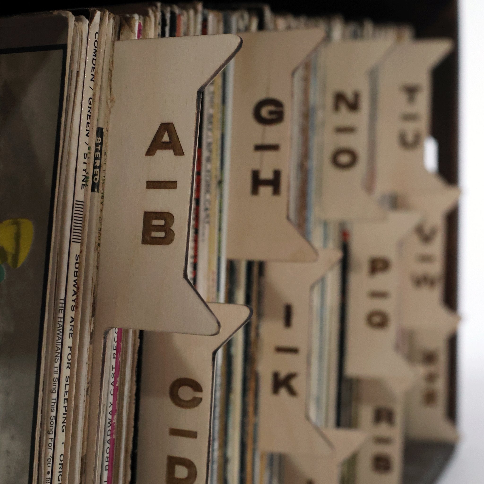 WICKERWOODWORKS - THE VINYL RECORD DIVIDERS