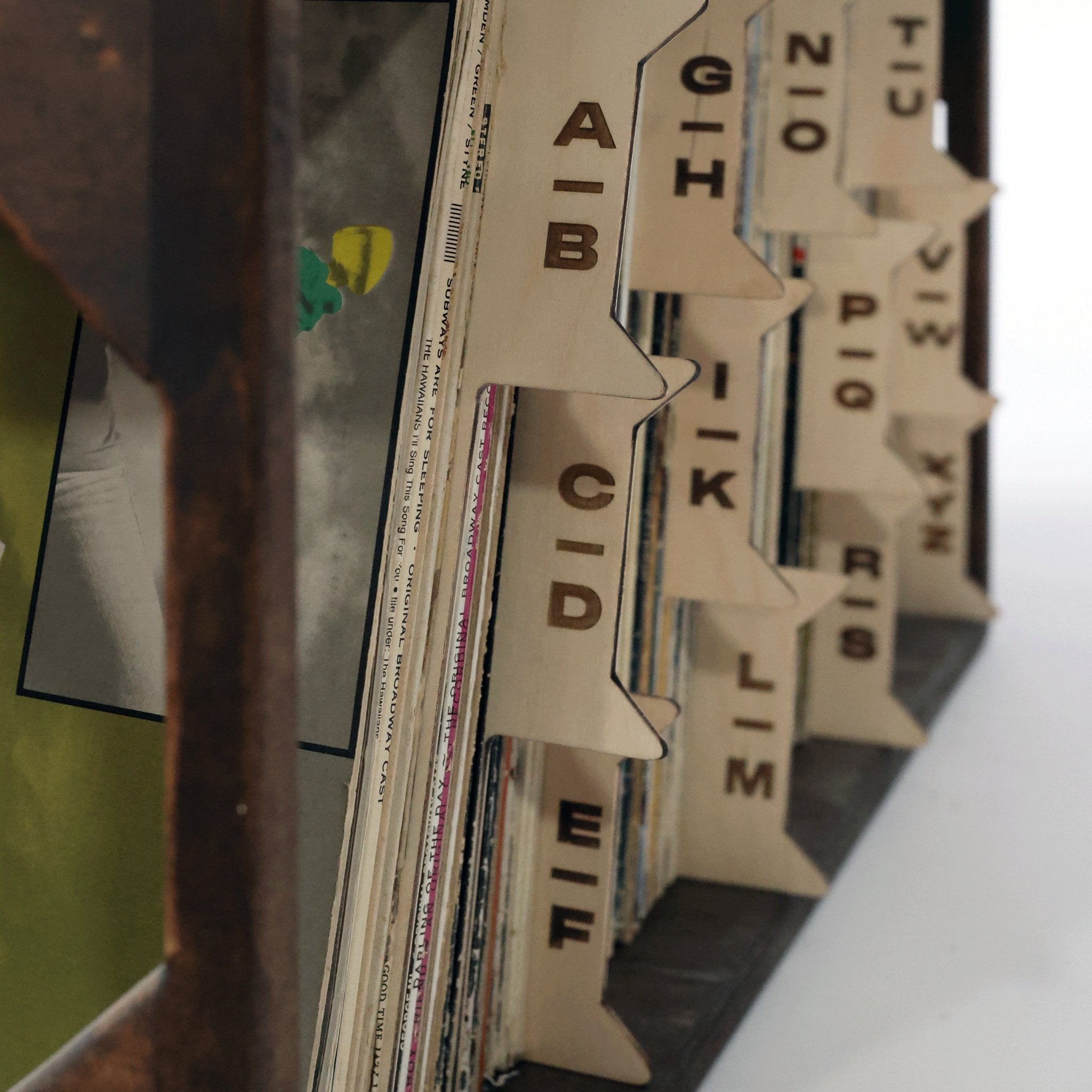 WICKERWOODWORKS - THE VINYL RECORD DIVIDERS