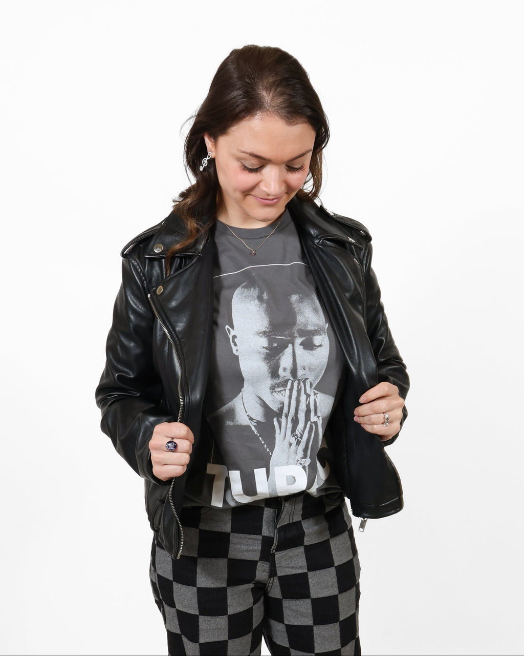 2PAC - PRAYING T-SHIRT